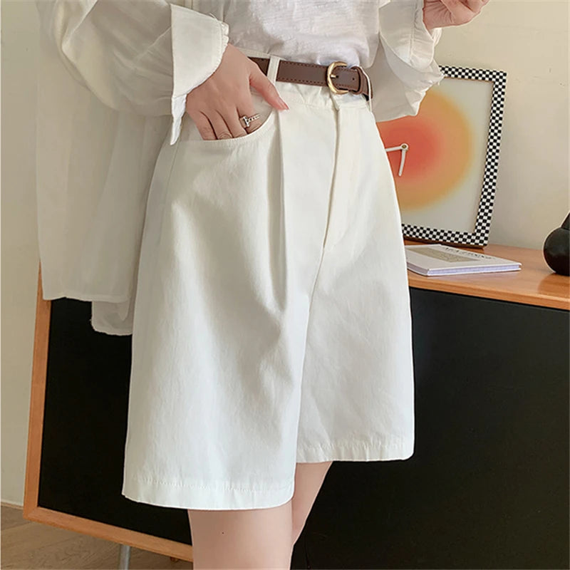 Women’s Loose Fit Cargo Summer Shorts