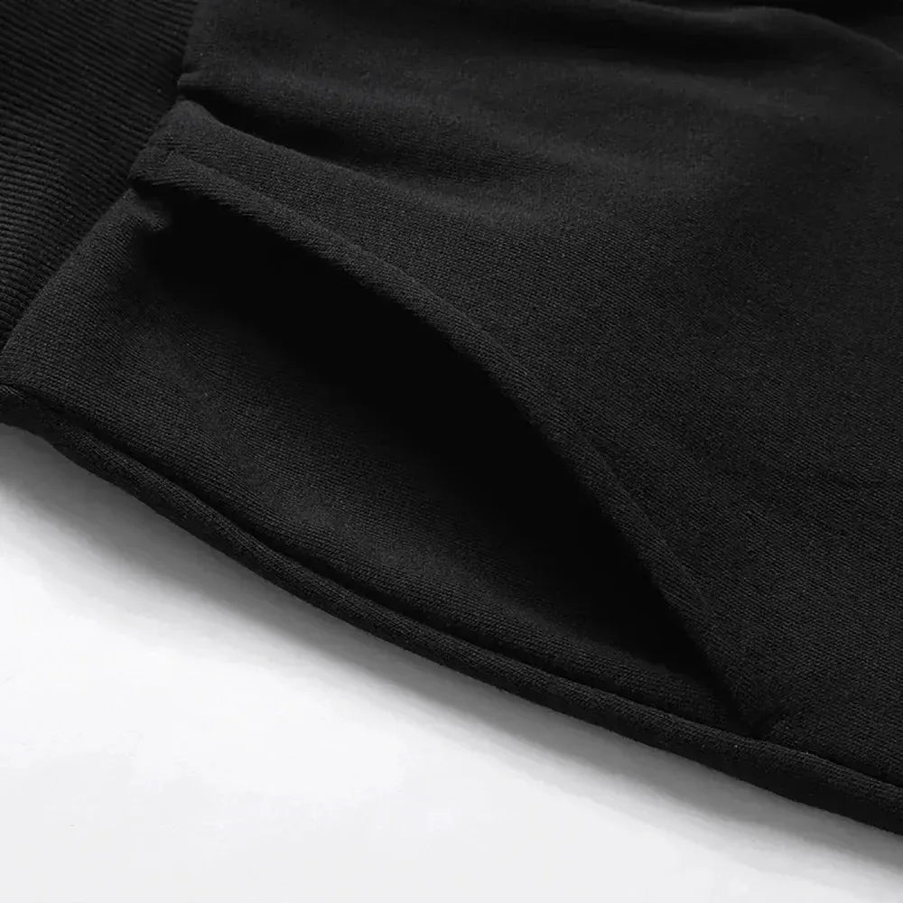 Functional & Sporty
Ventura Pocket Shorts