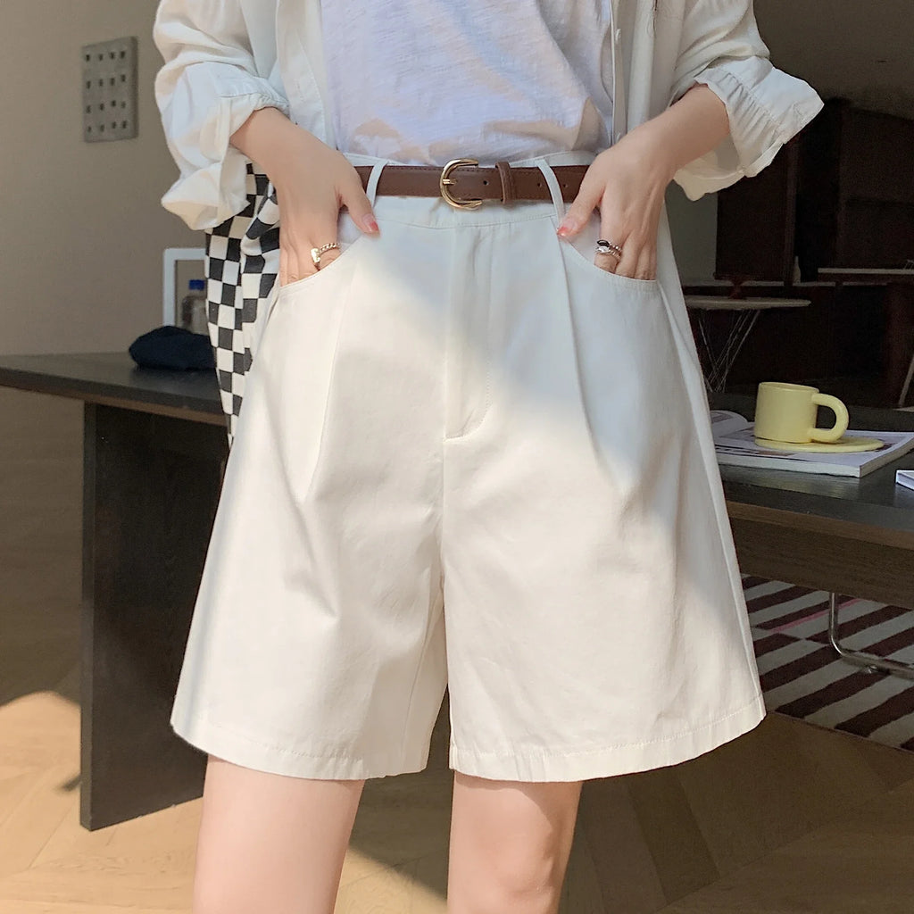 Women’s Loose Fit Cargo Summer Shorts